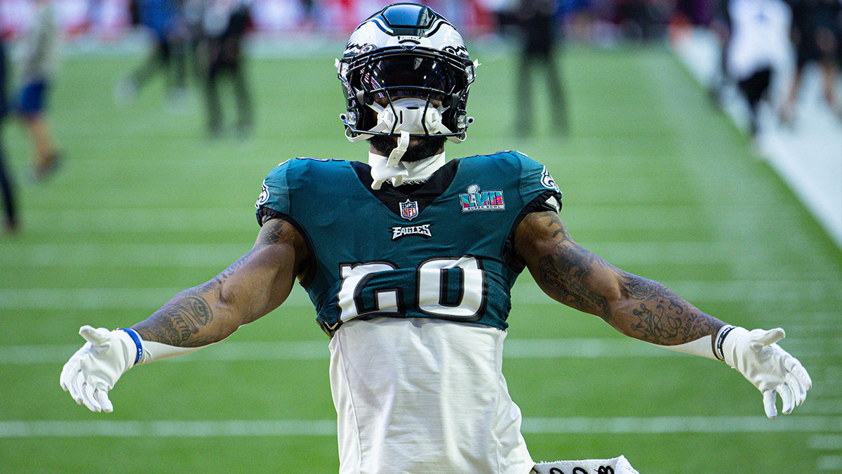 https://wp.clutchpoints.com/wp-content/uploads/2026/08/Miles-Sanders-with-the-Eagles.jpg