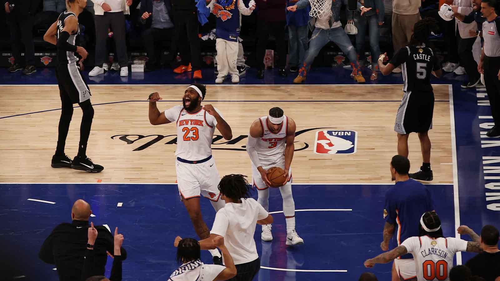 https://wp.clutchpoints.com/wp-content/uploads/2026/08/Mitchell-Robinson-and-Josh-Hart-celebrate-Knicks-mind-boggling-Game-4-comeback-vs.-Spurs.jpg