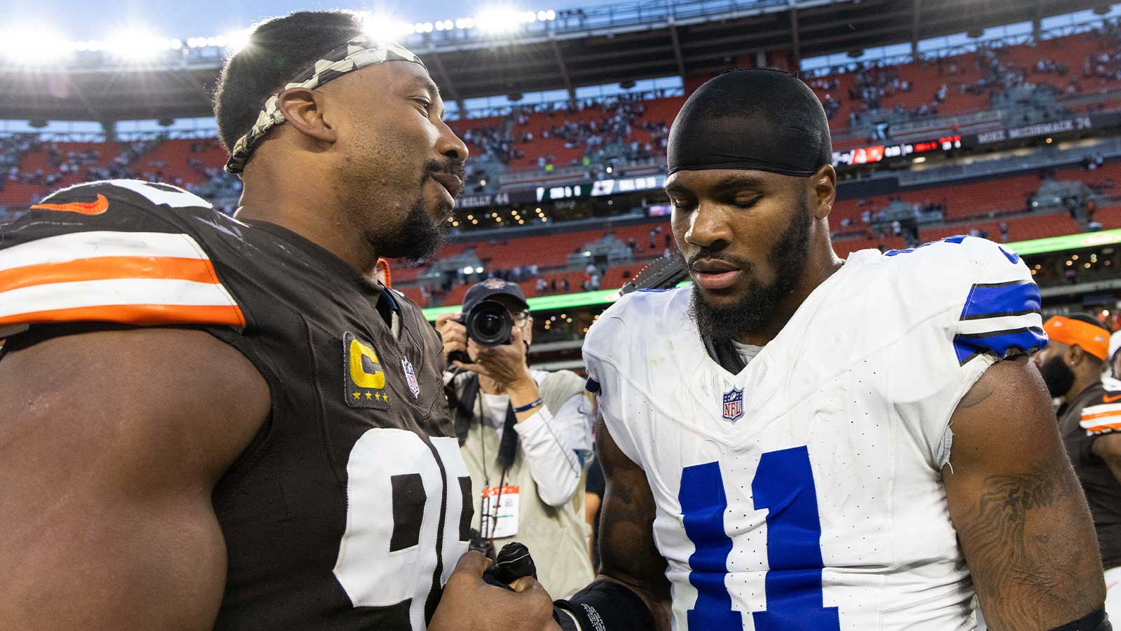 NFL stars Micah Parsons, Myles Garrett debate who draws more offensive attention