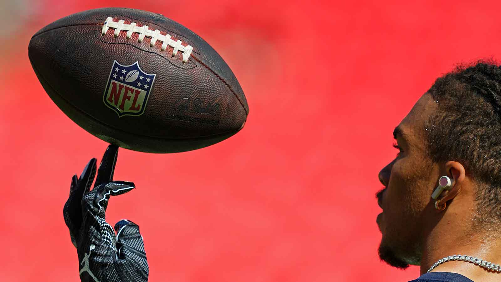 Saints work out former Steelers, Bears WR after Jordyn Tyson injury