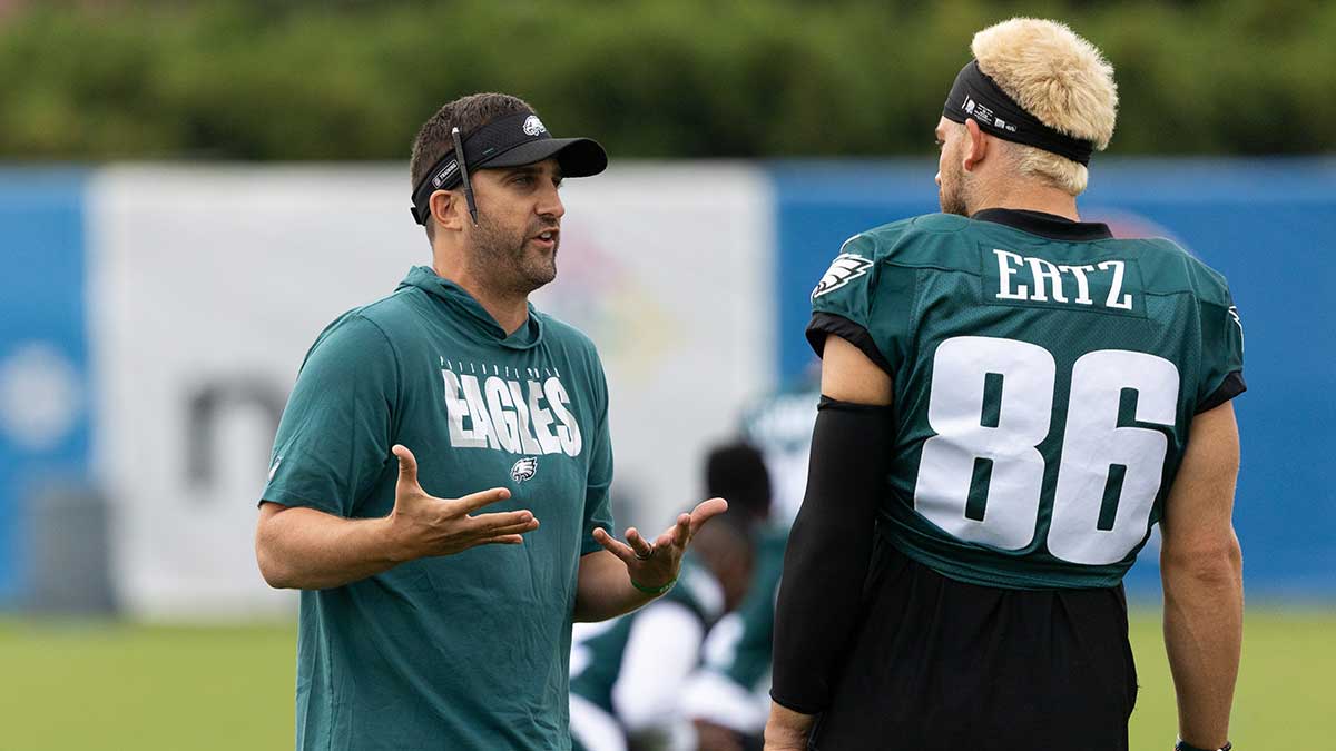 Eagles’ Howie Roseman breaks silence on Zach Ertz return rumors