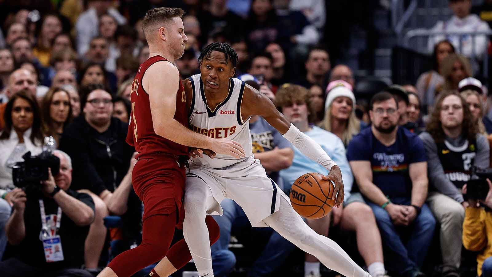 https://wp.clutchpoints.com/wp-content/uploads/2026/08/Nuggets-forward-Peyton-Watson-8-controls-the-ball.jpg
