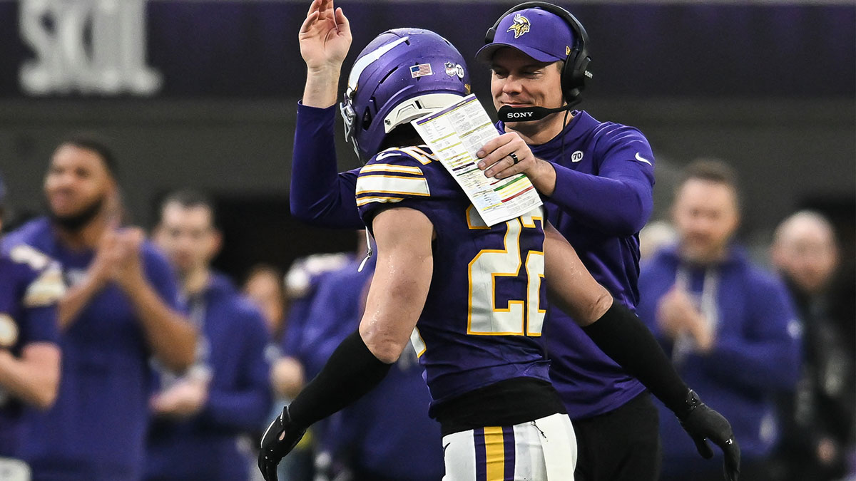 https://wp.clutchpoints.com/wp-content/uploads/2026/08/OConnell-and-Smith.jpg