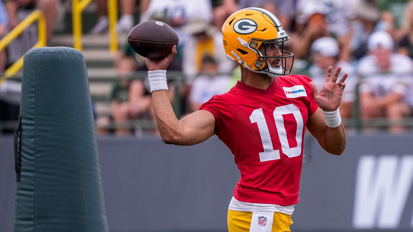 https://wp.clutchpoints.com/wp-content/uploads/2026/08/Packers-Jordan-Love.jpg