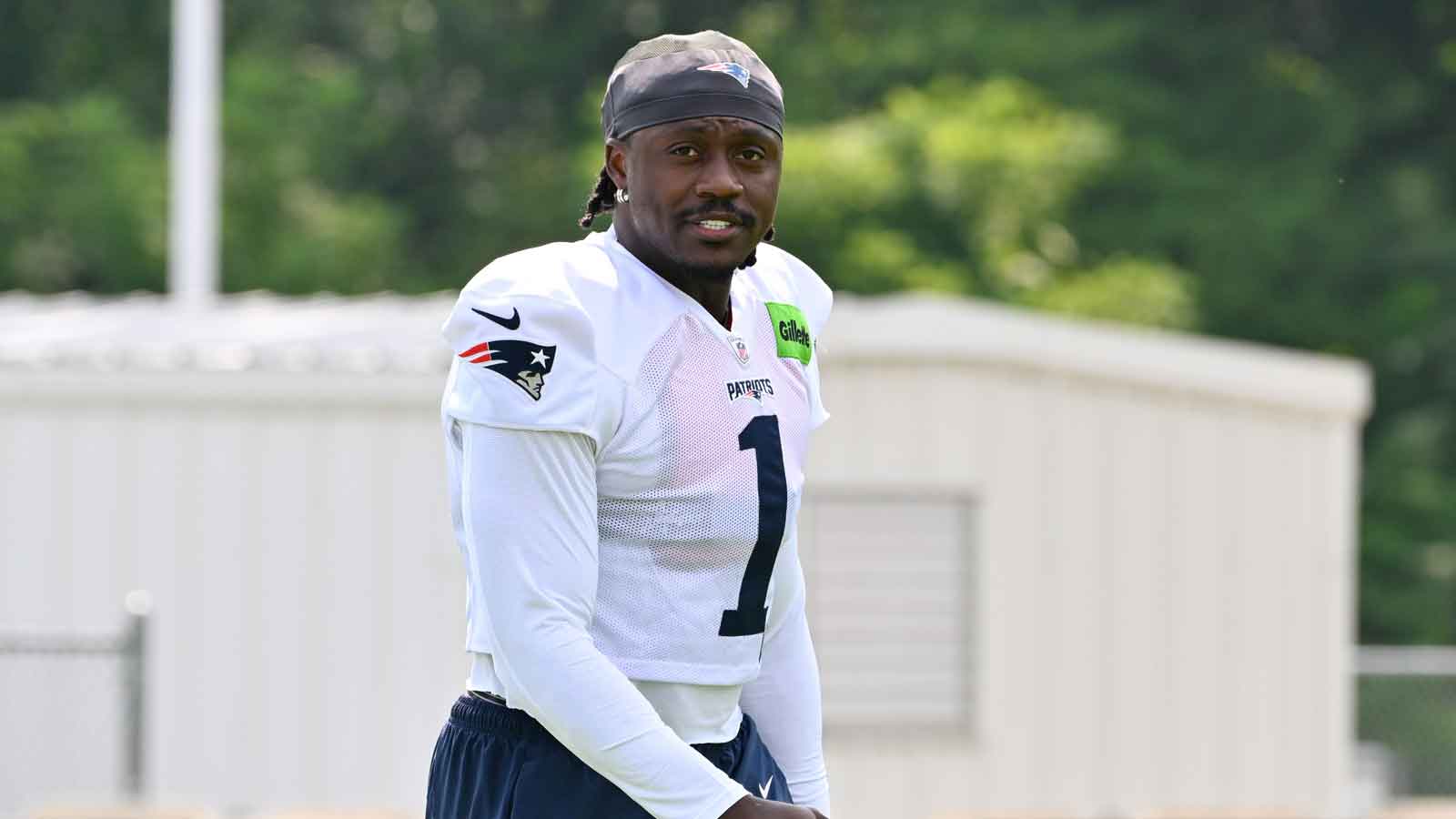 Why AJ Brown is key to further elevating Patriots QB Drake Maye’s game
