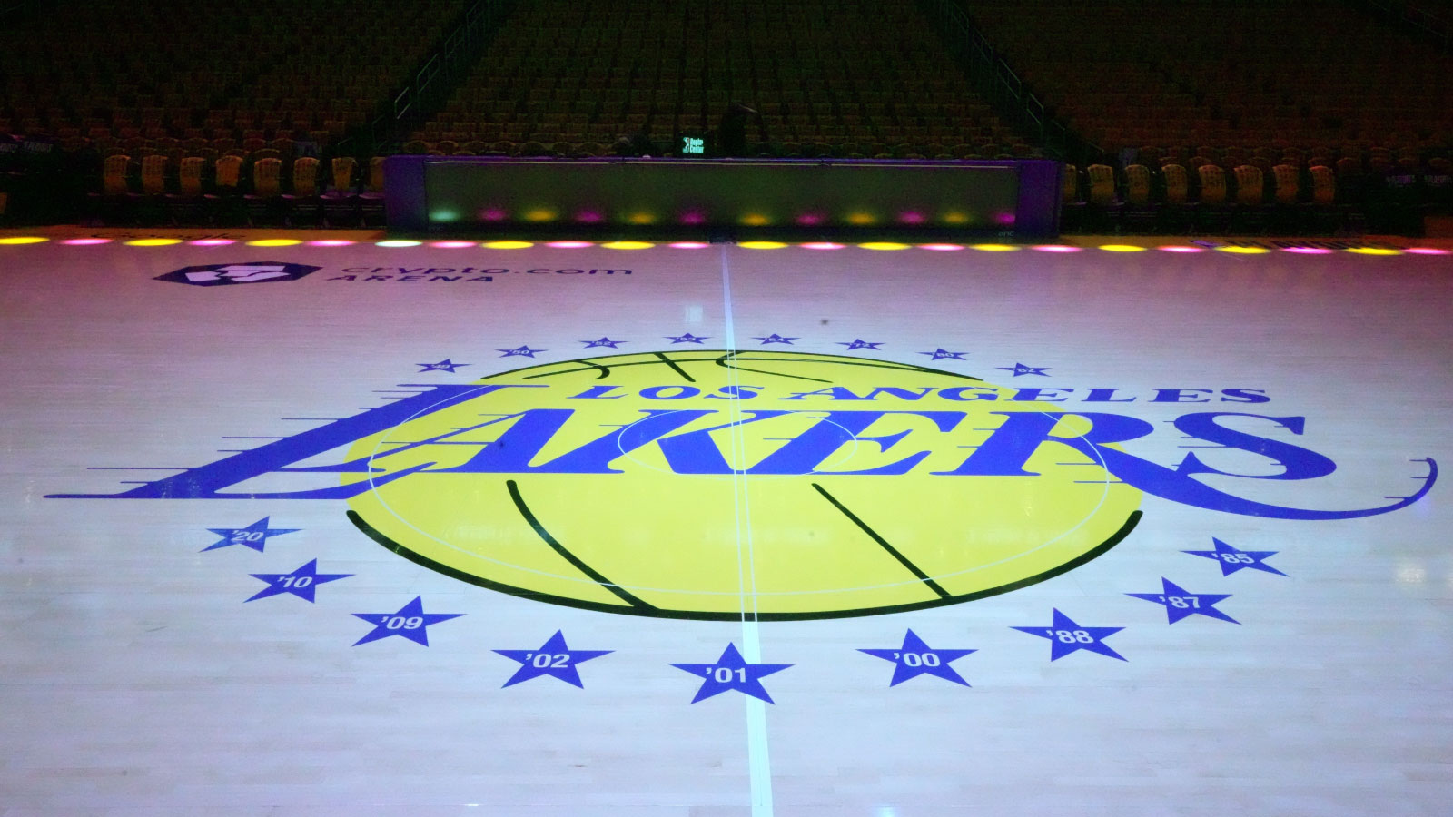 Lakers hire ex-Heat VP as assistant general manager