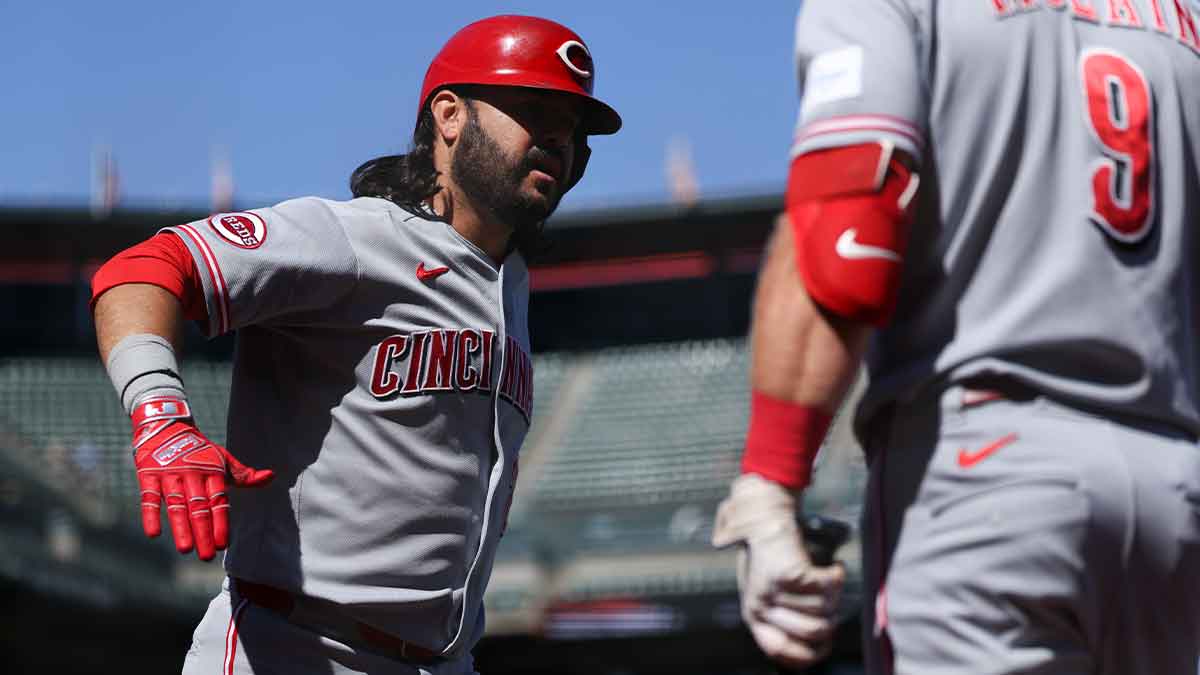Reds put Eugenio Suarez on waivers after hitting grand slam