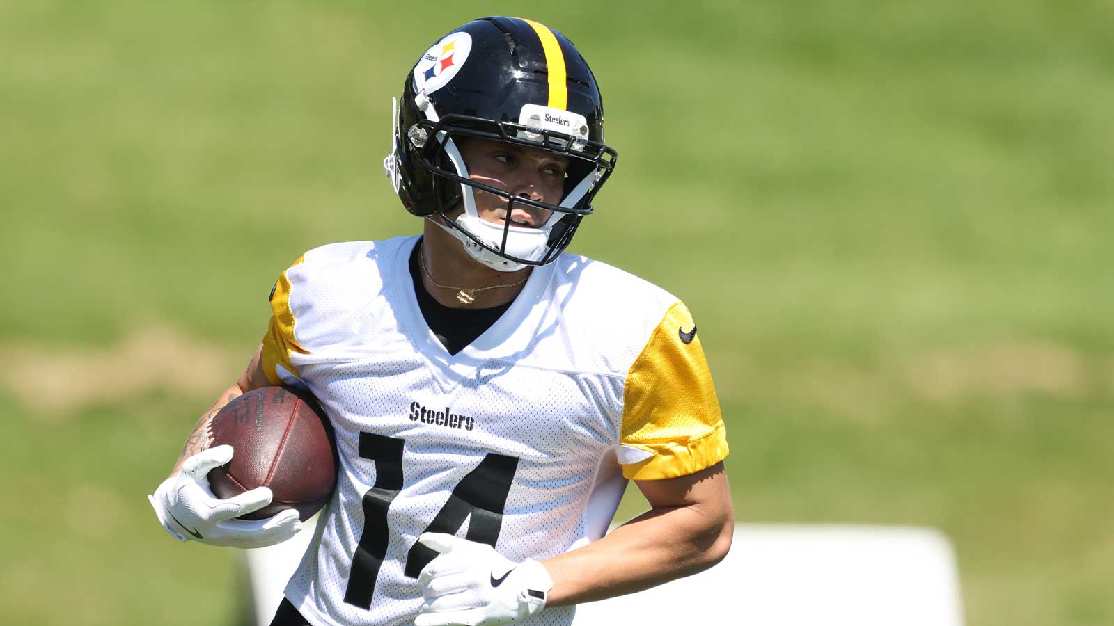 https://wp.clutchpoints.com/wp-content/uploads/2026/08/Roman-Wilson-reveals-Antonio-Brown-influence-in-his-game.jpg