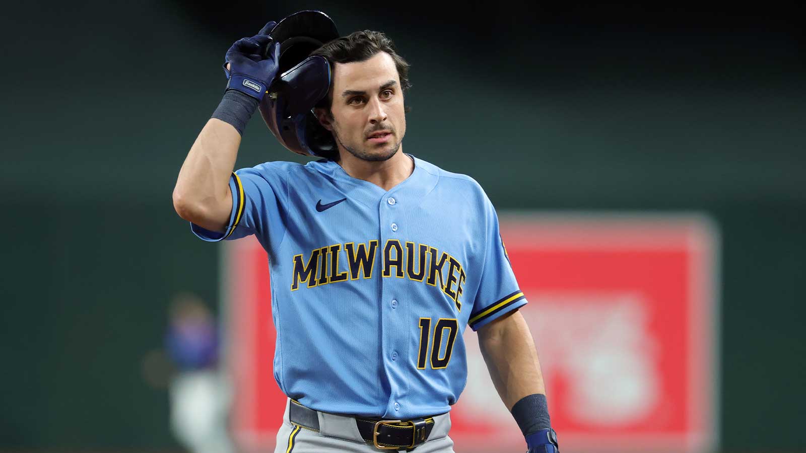 https://wp.clutchpoints.com/wp-content/uploads/2026/08/Sal-Frelick-of-the-Milwaukee-Brewers-1.jpg