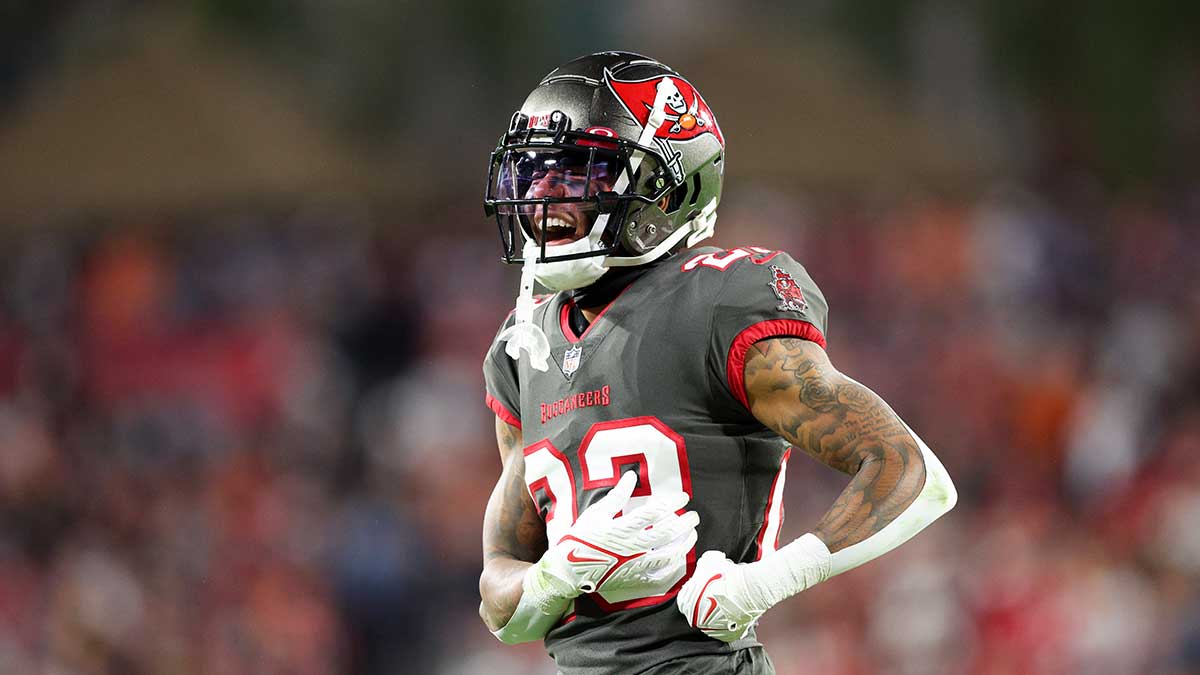 Buccaneers bring back 2019 second-round pick on practice squad