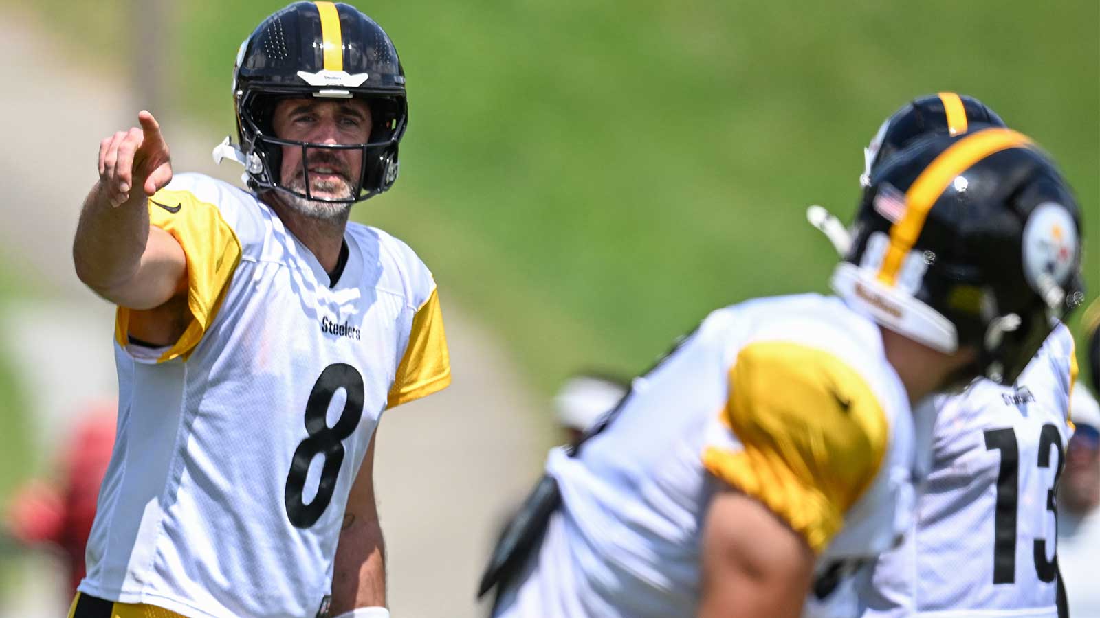 1 sneaky reason Steelers’ Aaron Rodgers is in position to ball out in 2026