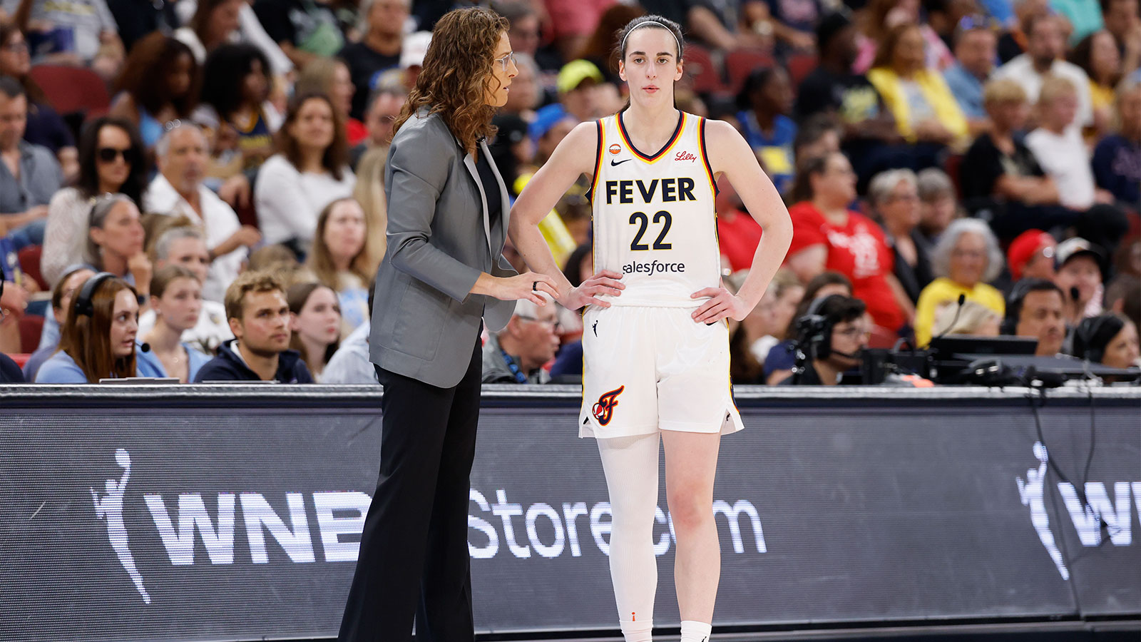 Is Caitlin Clark playing tonight? Fever vs. Liberty injury report