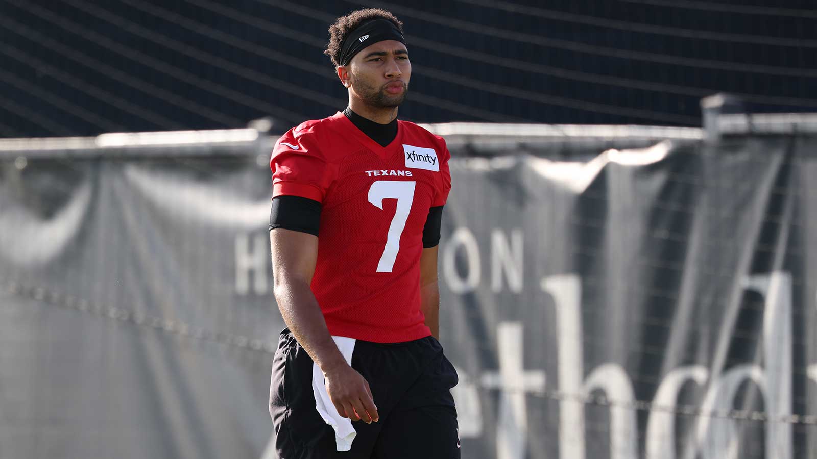 https://wp.clutchpoints.com/wp-content/uploads/2026/08/Texans-QB-CJ-Stroud-takes-the-field-for-training-camp.jpg