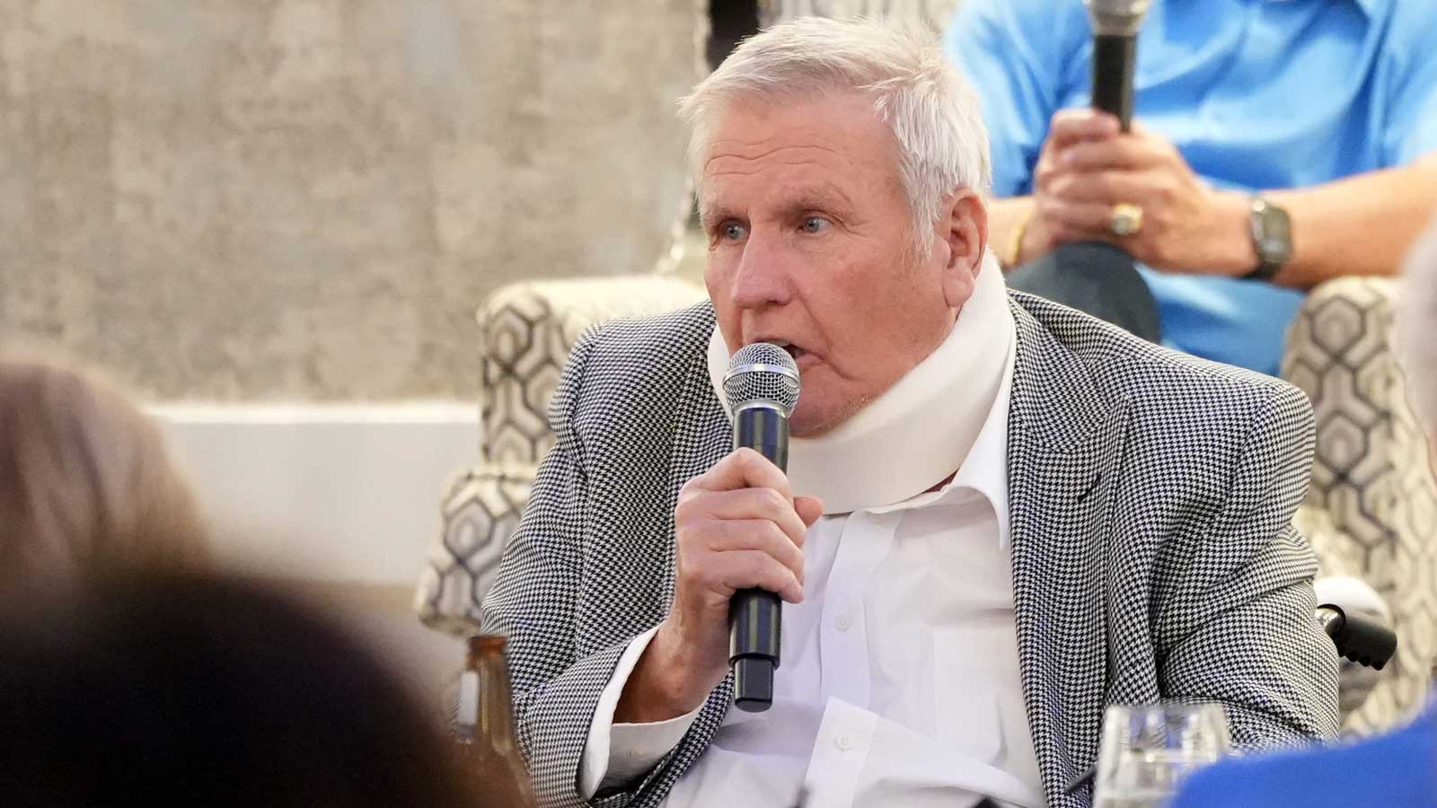 Former Yankees pitcher Tommy John shares emotional message as he deals with health issues