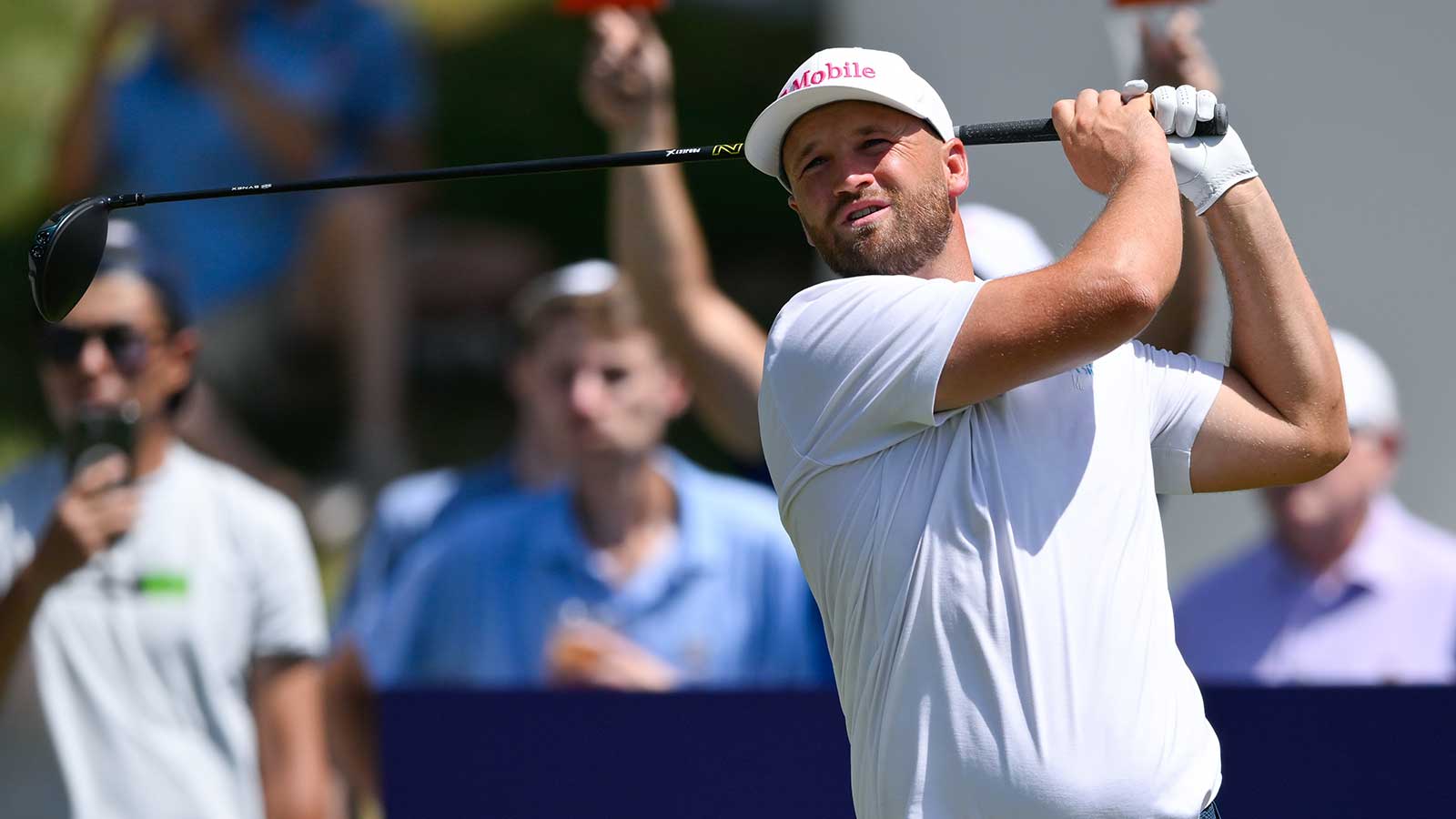 https://wp.clutchpoints.com/wp-content/uploads/2026/08/Wyndham-Clark-drives-the-ball-at-the-FedEx-St.-Jude-Championship.jpg