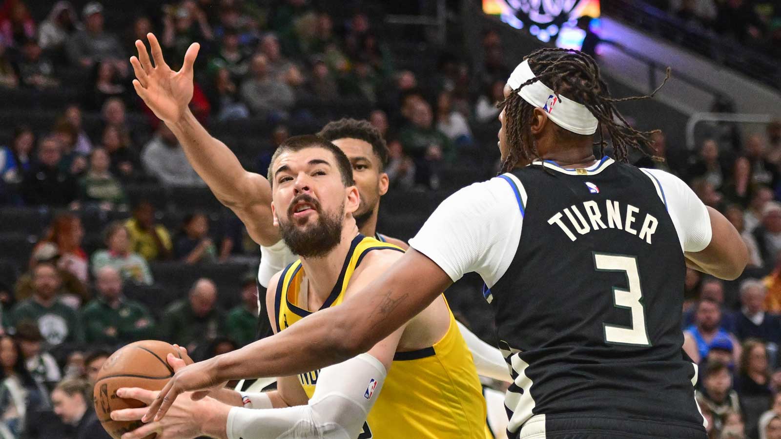 https://wp.clutchpoints.com/wp-content/uploads/2026/08/Zubac-shoots.jpg