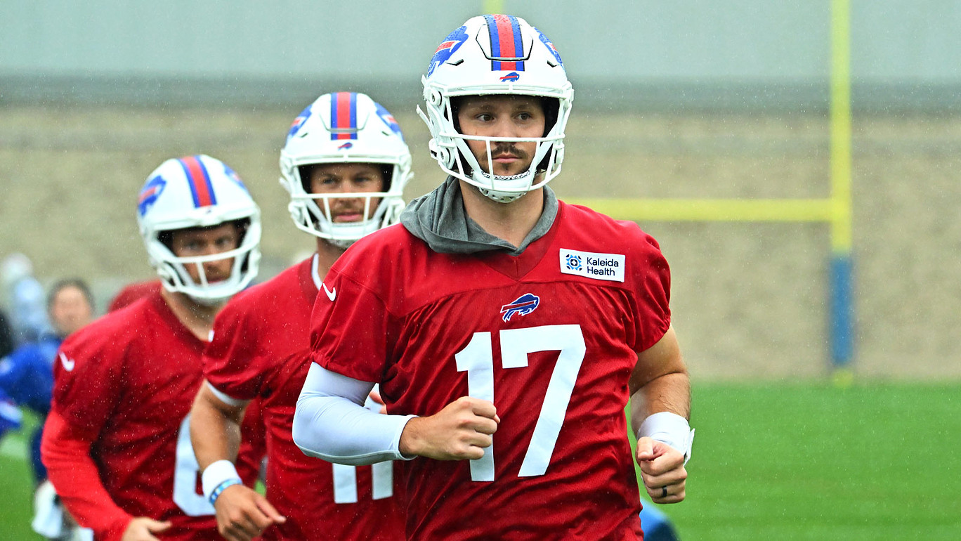 Bills’ Josh Allen makes statement on new mentality under Joe Brady