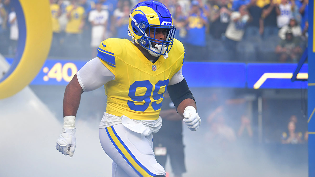 Watch Aaron Donald’s electric Rams return at SoFi Stadium
