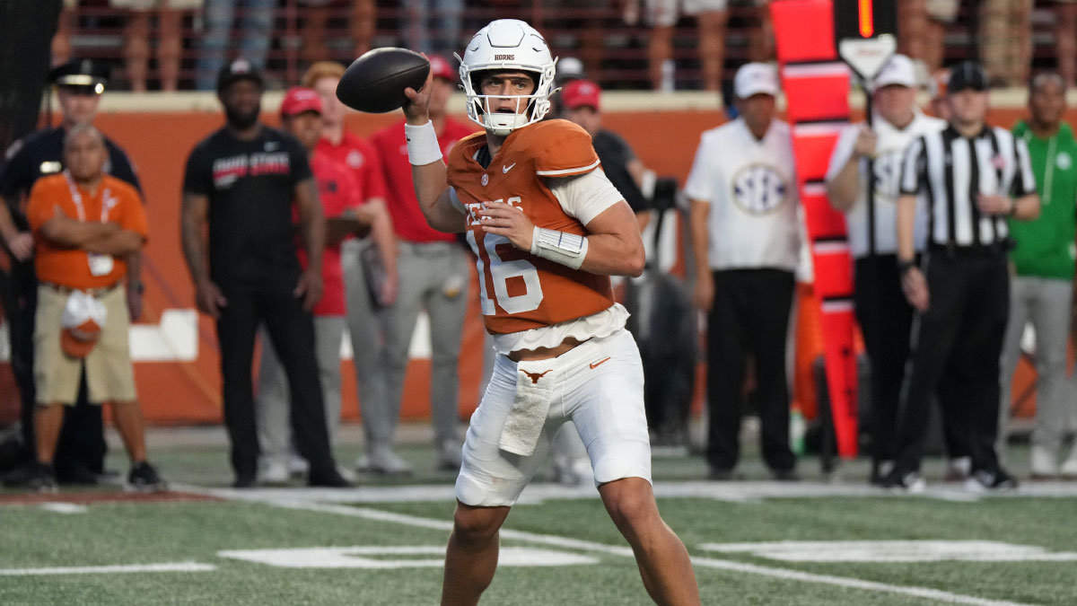 Texas’ Arch Manning links up with Kevin Durant after comeback win over Ohio State