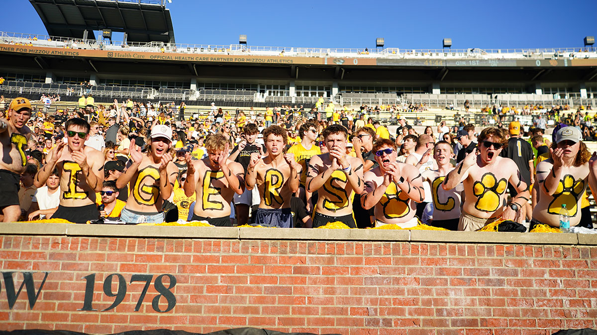 Missouri loses RB for entire season after suffering ‘non-contact ACL’ injury