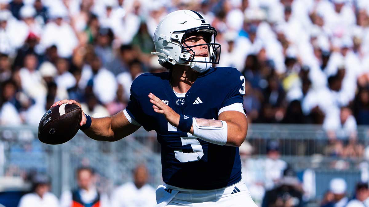 Matt Campbell has nothing but praise for Rocco Becht after 4-TD Penn State football debut