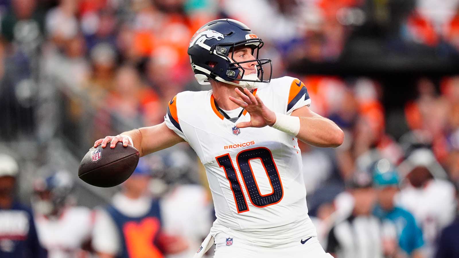 Denver Broncos quarterback Bo Nix (10) during the first quarter of a preseason game against the Green Bay Packers at Empower Field at Mile High. 