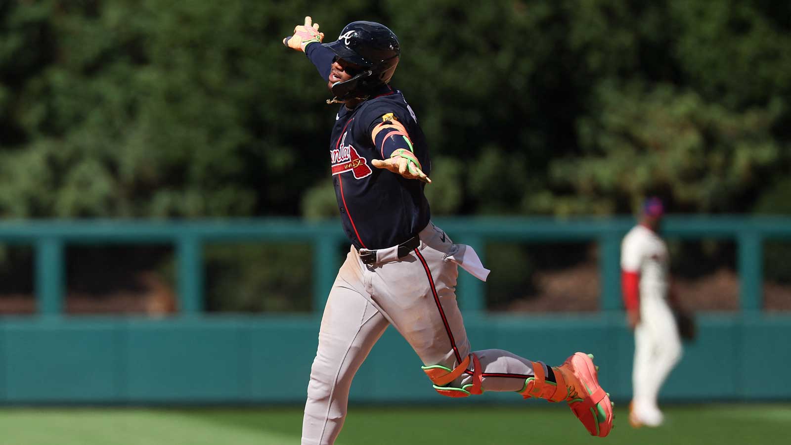 Ex-player defends Braves’ Ronald Acuna Jr. after Zack Wheeler’s comments