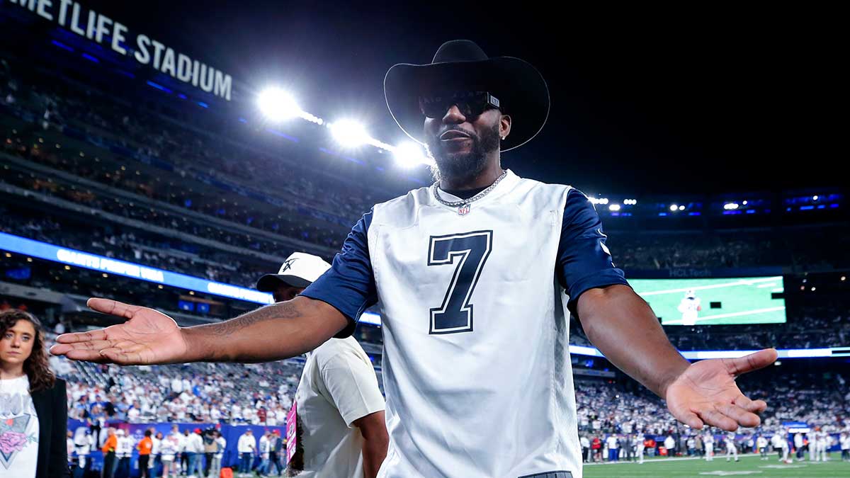 Dez Bryant sends message to LSU football before things get ‘ugly’ vs. Ole Miss