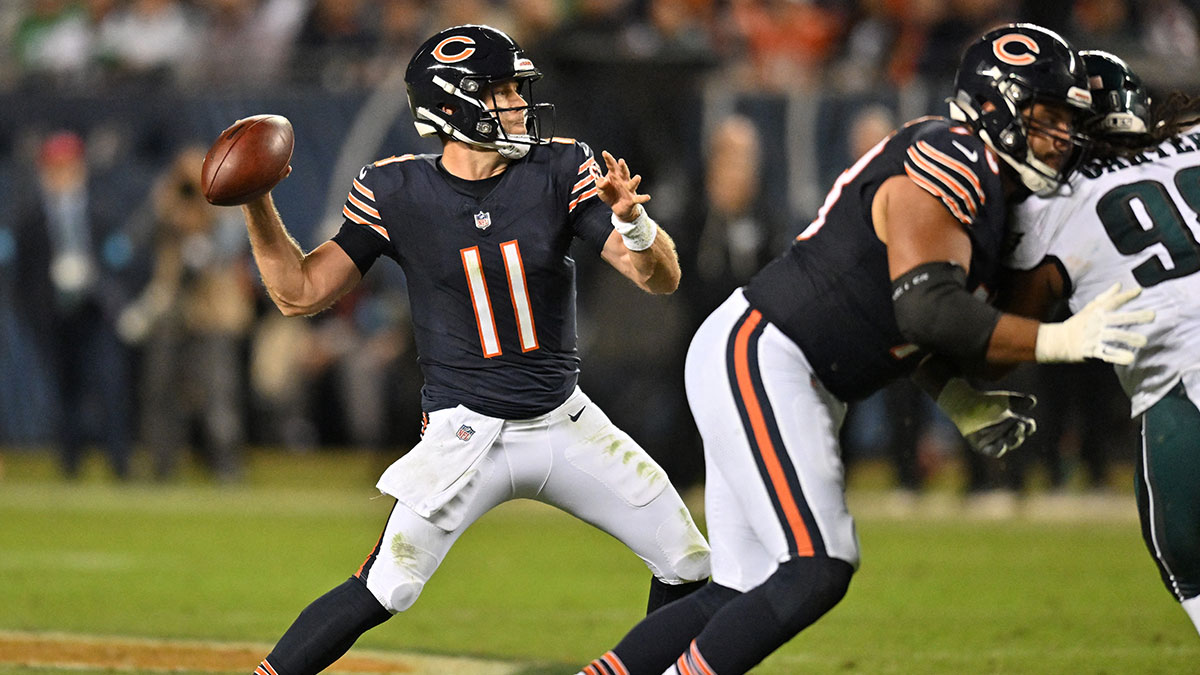 Bears’ 2-word post after Case Keenum’s big night vs. Eagles goes viral