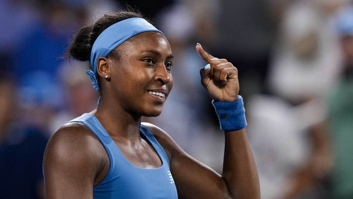 Coco Gauff advances to the last 16 of US Open with commanding performance