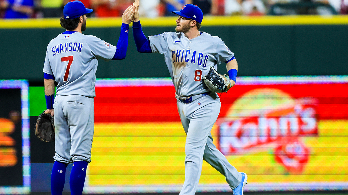 https://wp.clutchpoints.com/wp-content/uploads/2026/09/Dansby-Swanson-Ian-Happ-injury-updates-are-crucial.png