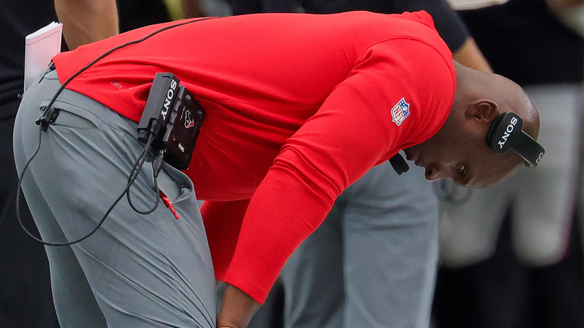 Texans most to blame for late loss to Colts to drop to 0-3