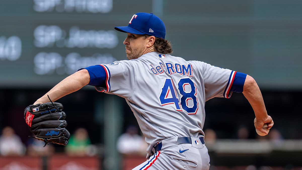 Rangers star Jacob deGrom's 12-strikeout start ends with concerning injury update