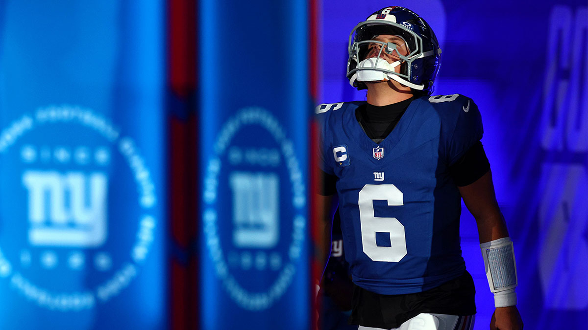 Little Steven’s NSFW reaction to Jaxson Dart injury sums up how every Giants fan was feeling