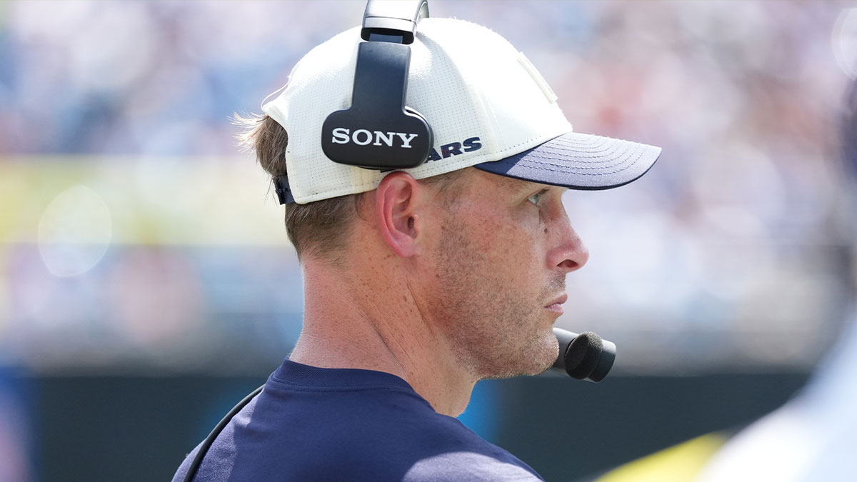 Ben Johnson locker room speeches are all the way back after Bears rout Panthers
