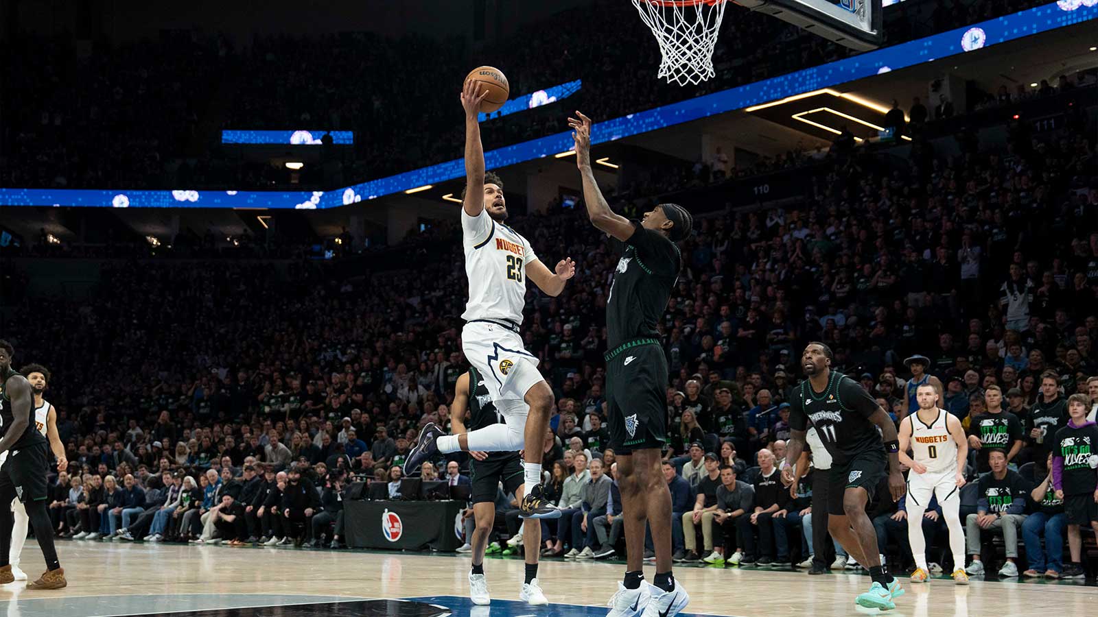 https://wp.clutchpoints.com/wp-content/uploads/2026/09/Johnson-shoots.jpg