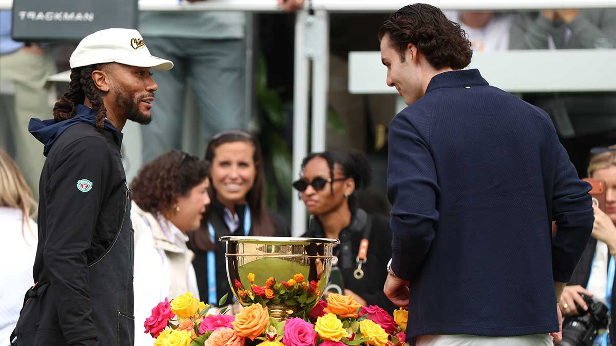 https://wp.clutchpoints.com/wp-content/uploads/2026/09/Josh-Giddey-Derrick-Rose-link-up-at-Presidents-Cup.jpg