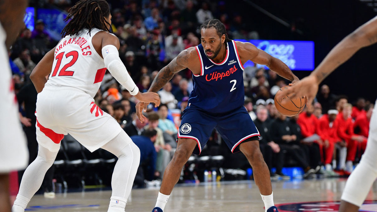 https://wp.clutchpoints.com/wp-content/uploads/2026/09/Kawhi-Leonard-playing-against-Raptors.jpg
