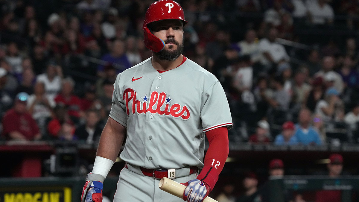 https://wp.clutchpoints.com/wp-content/uploads/2026/09/Kyle-Schwarber-prepares-to-hit.jpg