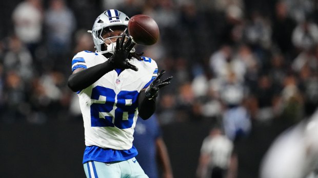 Dallas Cowboys safety Malik Hooker (28) warms up prior to a game against the Las Vegas Raiders at Allegiant Stadium.