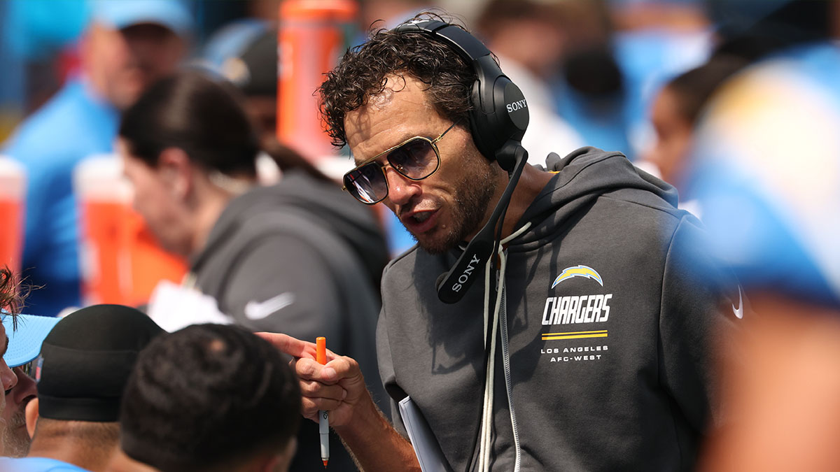 Chargers panic meter after Justin Herbert-Mike McDaniel pairing falls completely flat in Week 1