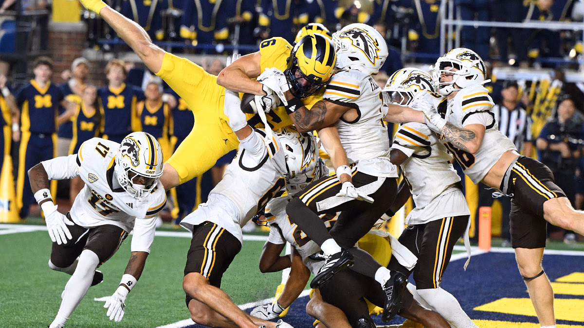 Ex-Auburn camera operator claims Big Ten is ‘lying’ about Michigan Clockgate