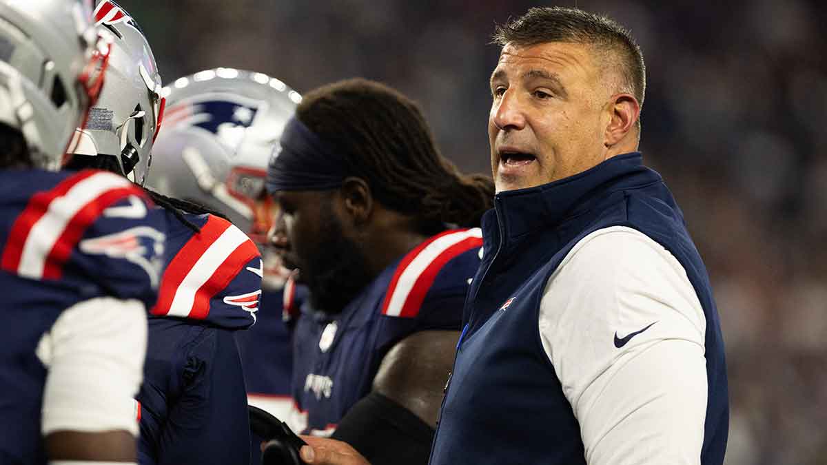 https://wp.clutchpoints.com/wp-content/uploads/2026/09/Mike-Vrabel-said-he-had-no-comment-on-The-Athletics-investigation-of-former-NFL-insider-Diana-Russini.jpg