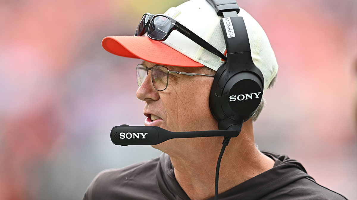 Todd Monken getting mercilessly crushed for blunt take on how Deshaun Watson’s Browns teammates really feel about him