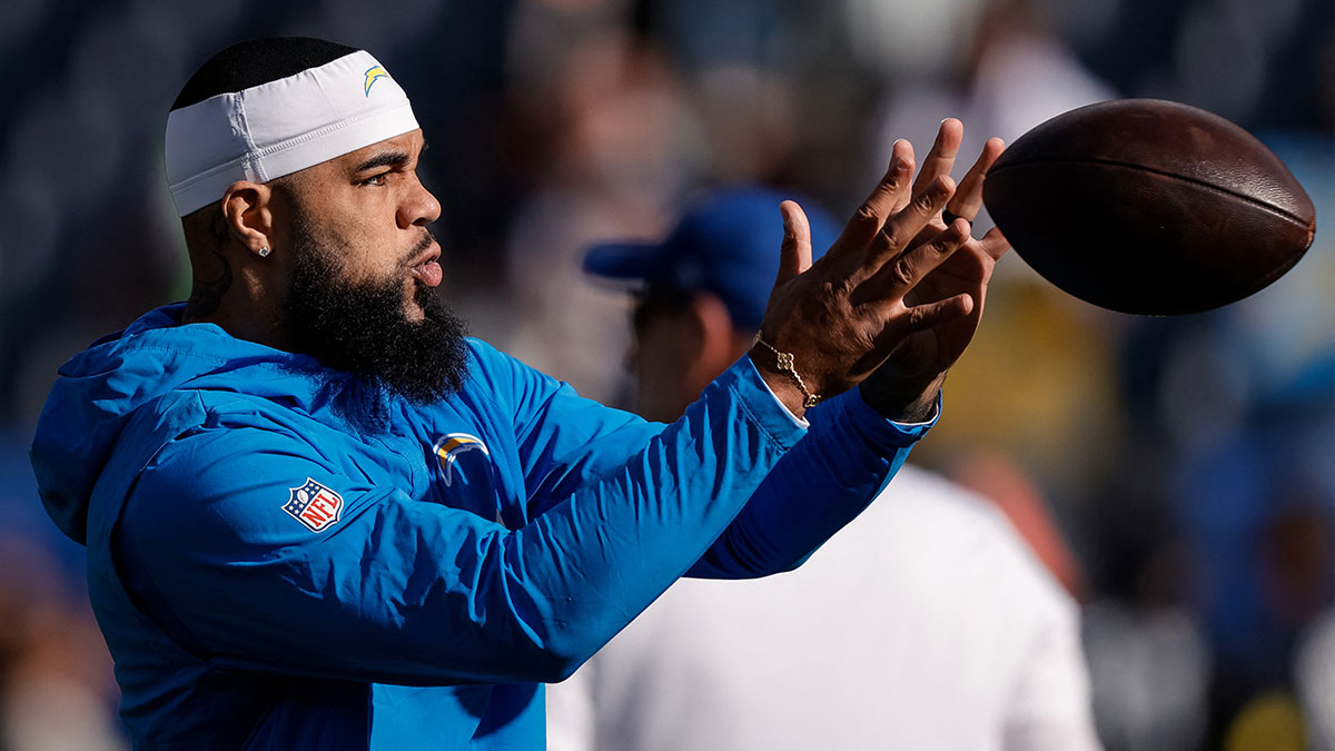 https://wp.clutchpoints.com/wp-content/uploads/2026/09/NFL-WR-Keenan-Allen.jpg