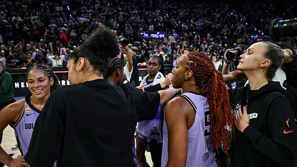 The Golden State Valkyries celebrate after defeating the Seattle Storm at Chase Center. 