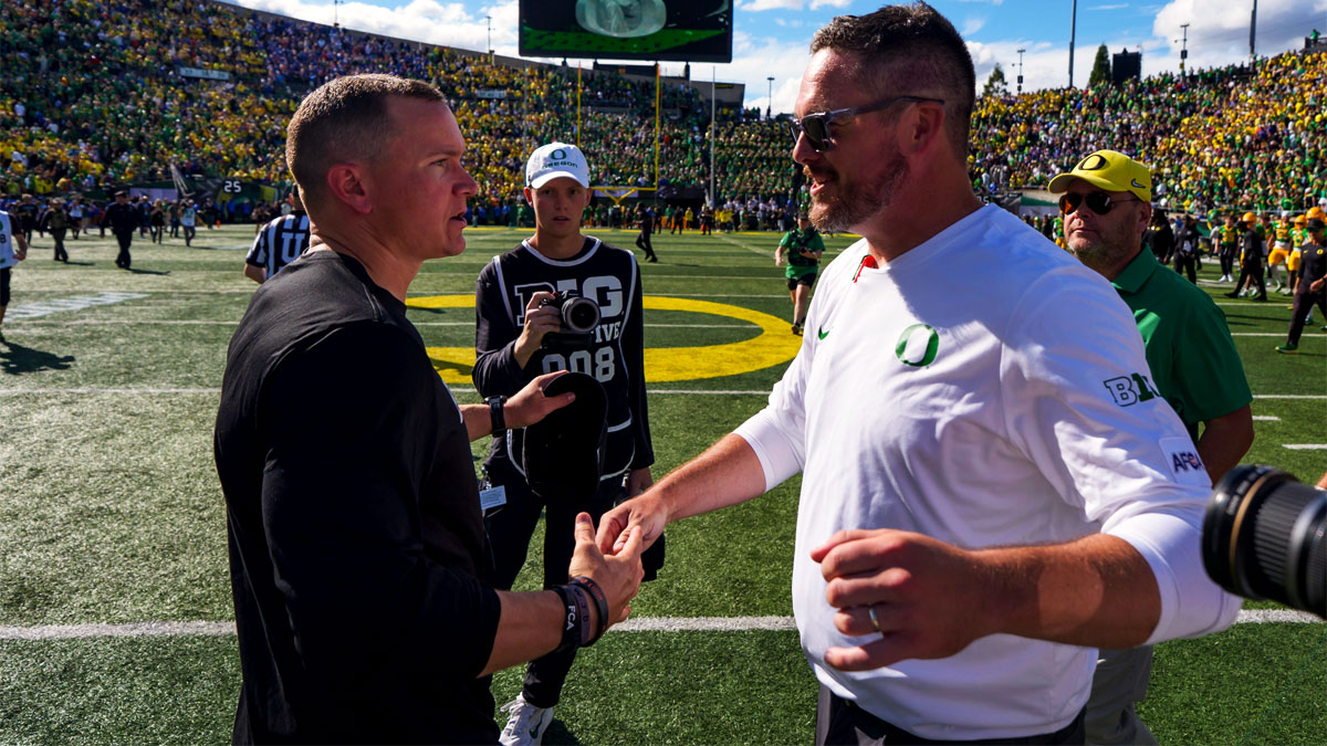 https://wp.clutchpoints.com/wp-content/uploads/2026/09/Oregon-Boise-State.jpg