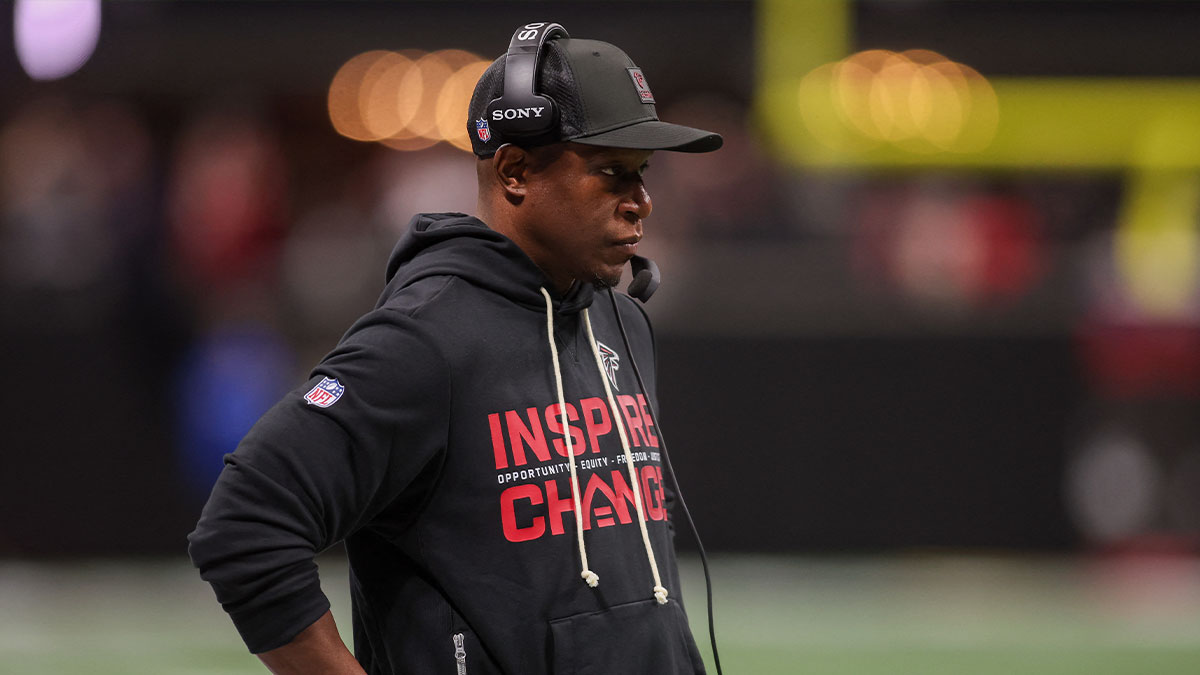49ers’ Raheem Morris hilariously calls out ‘jerk’ Adam Schefter over post