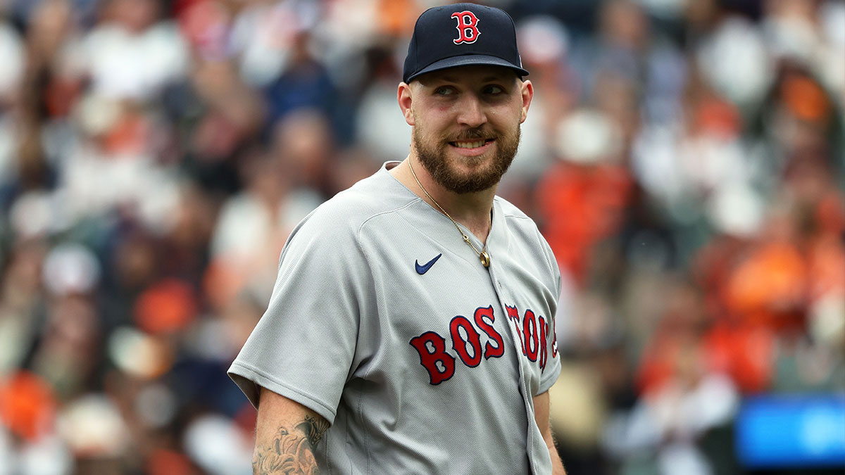 Red Sox’s Garrett Crochet injury update leaves door open for return this season