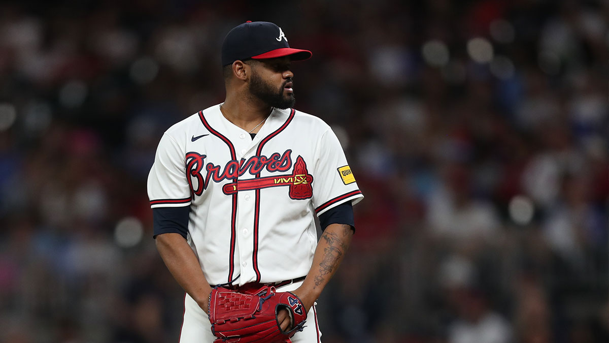https://wp.clutchpoints.com/wp-content/uploads/2026/09/Reynaldo-Lopez-pitches-against-Blue-Jays.jpg